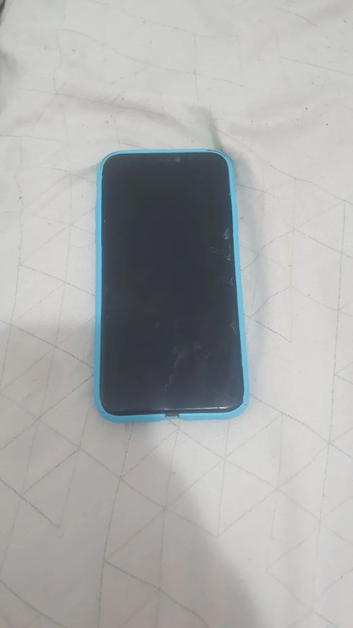 Iphone 11 64GB $700 PRA SAIR HOJE - Celulares e Smartphones