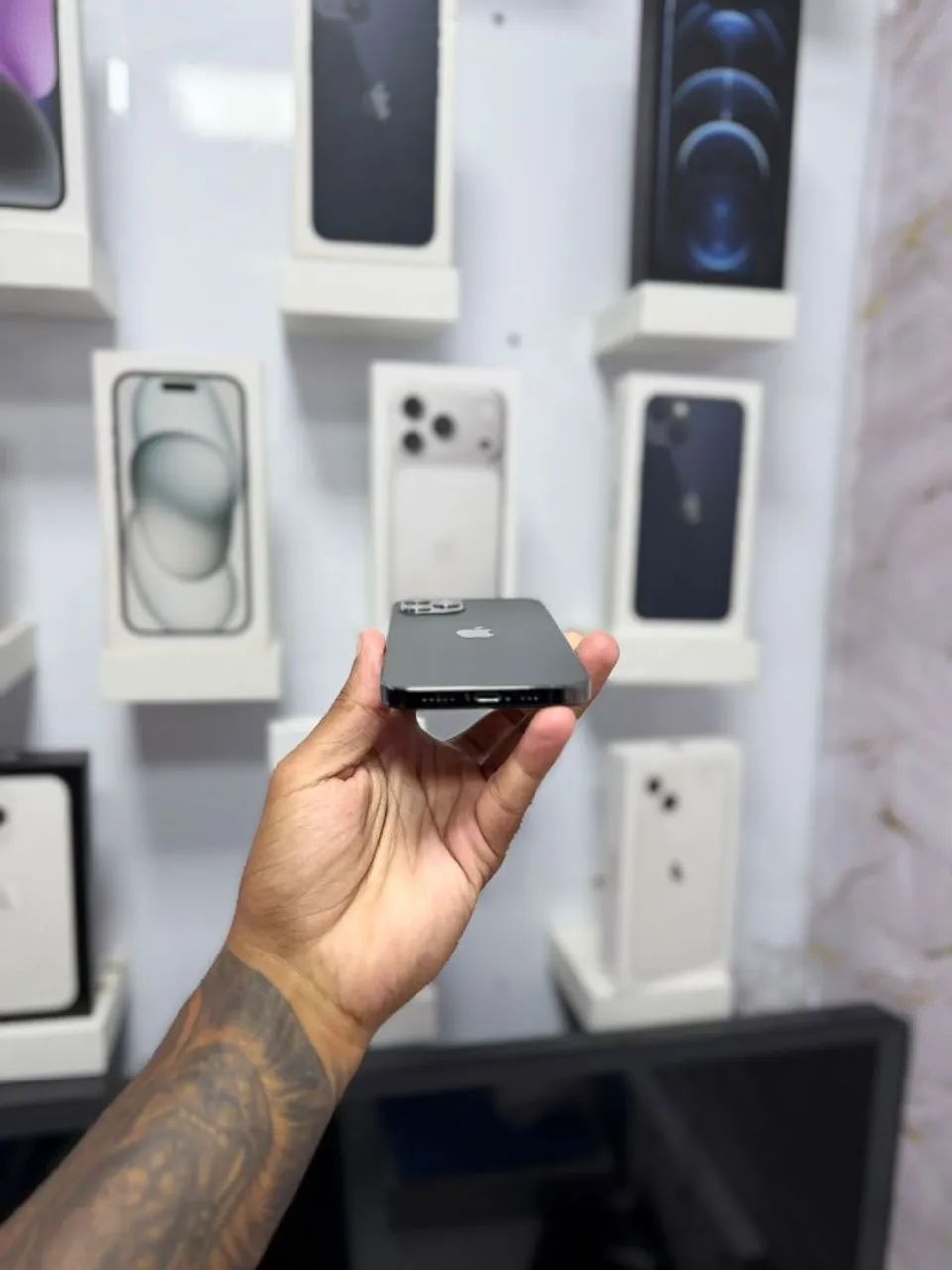 iPhone12 pro ブラック 128gb 本体 iPhone 12 Pro 128GB ブラック本体 【公式通販】