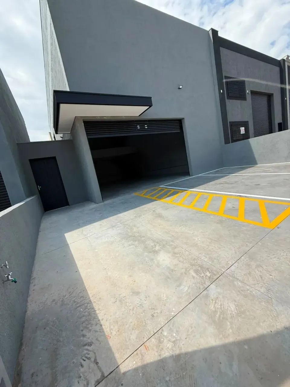 LOCAÇÃO  BARRACÃO COMERCIAL - Foto 4