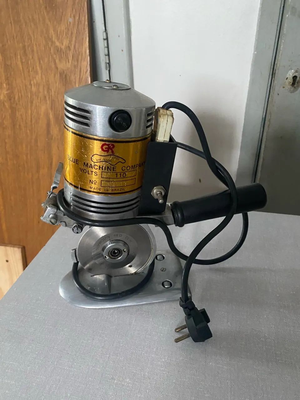 Máquina de cortar tecido elétrica - Foto 2