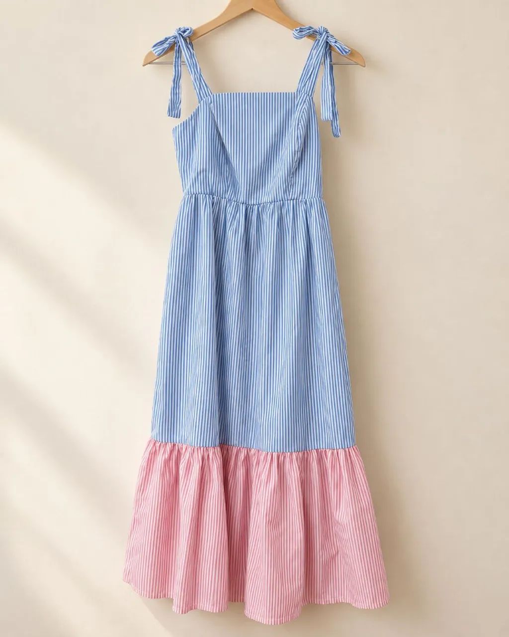 Vestido listrado rosa e azul tam. PP