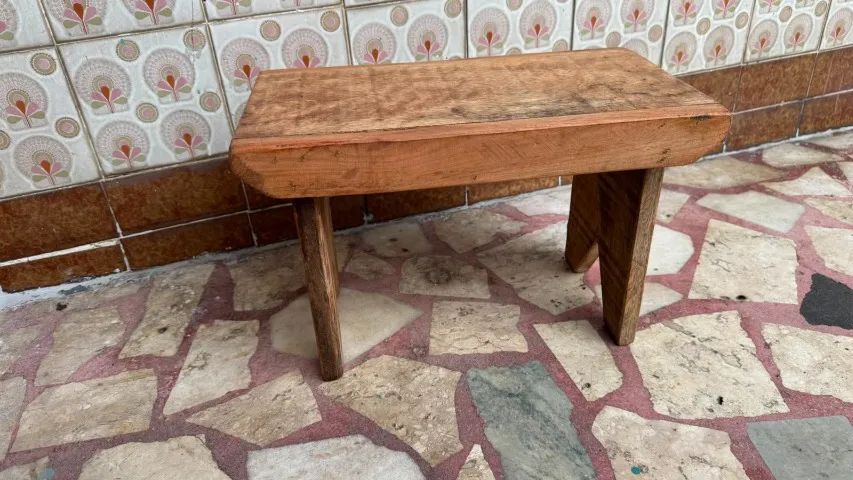 Banco de Madeira Maciça Rústico / Banqueta Baixa - Foto 4