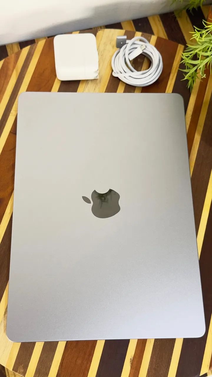 661 - MacBook Air M5 15 polegadas com 16gb e 512 de armazenamento  - Foto 5