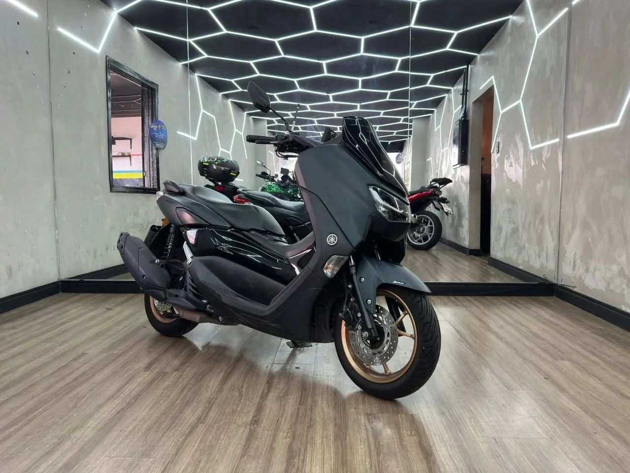 YAMAHA NMAX 160 - Foto 2