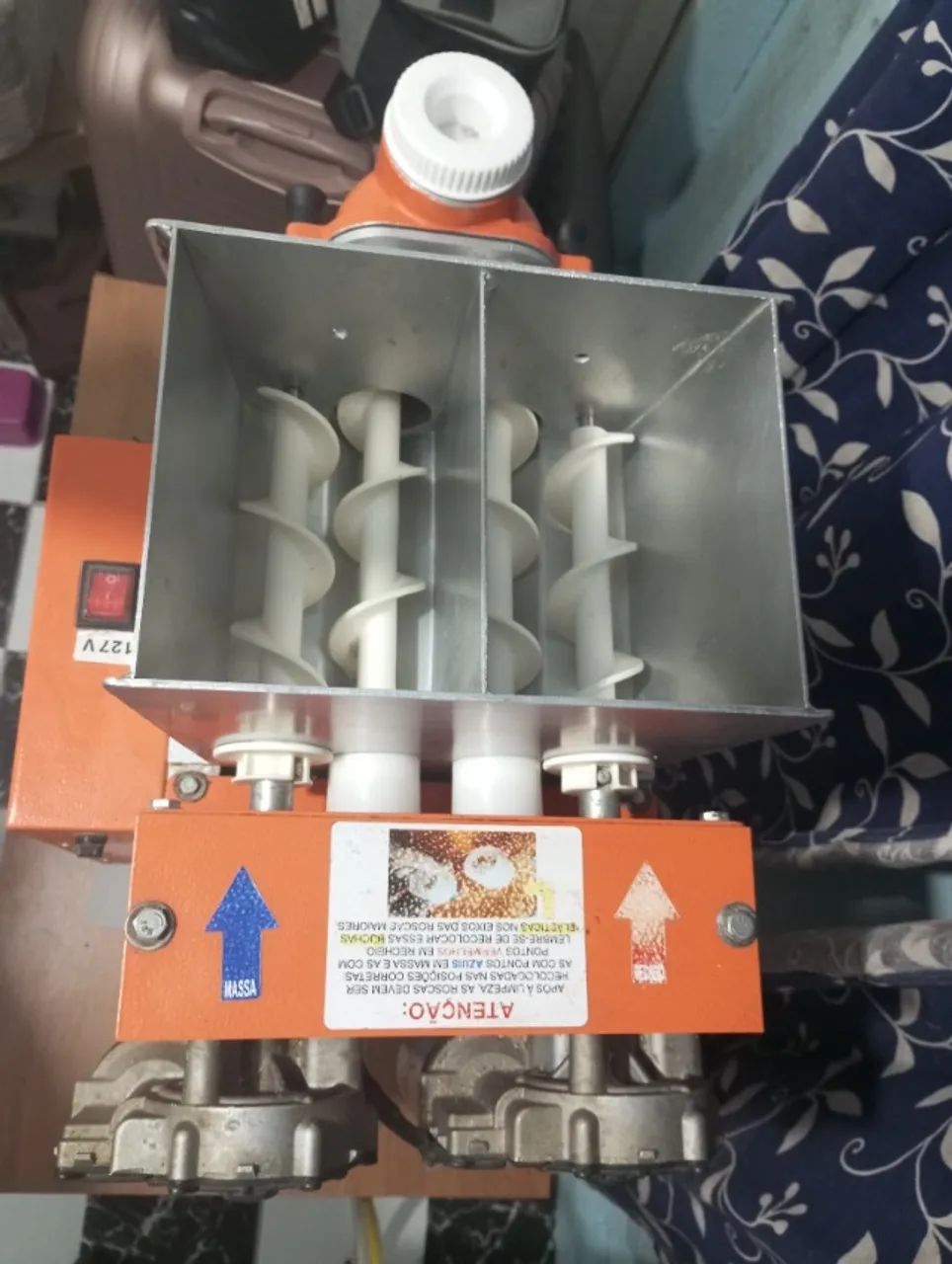 Máquina na de salgados