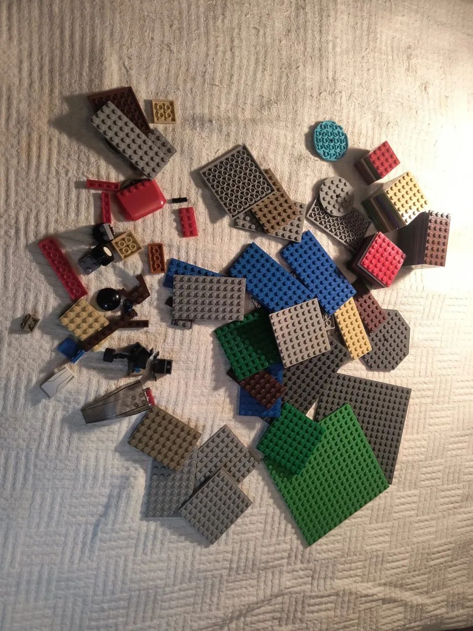 Kit Lego com aprox 3.600 peças  - Foto 2