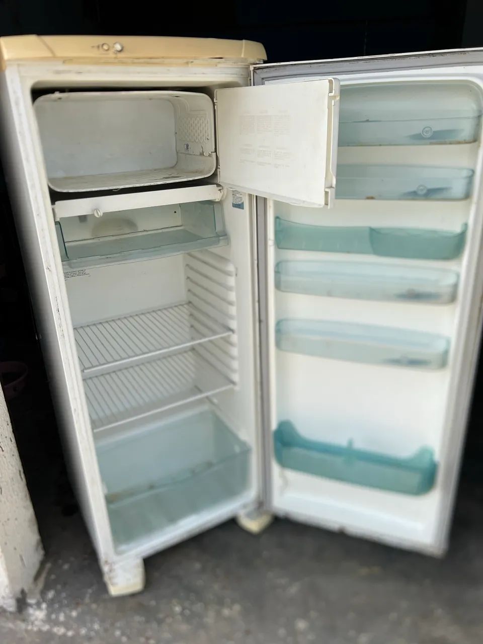 Geladeira Electrolux  - Foto 2