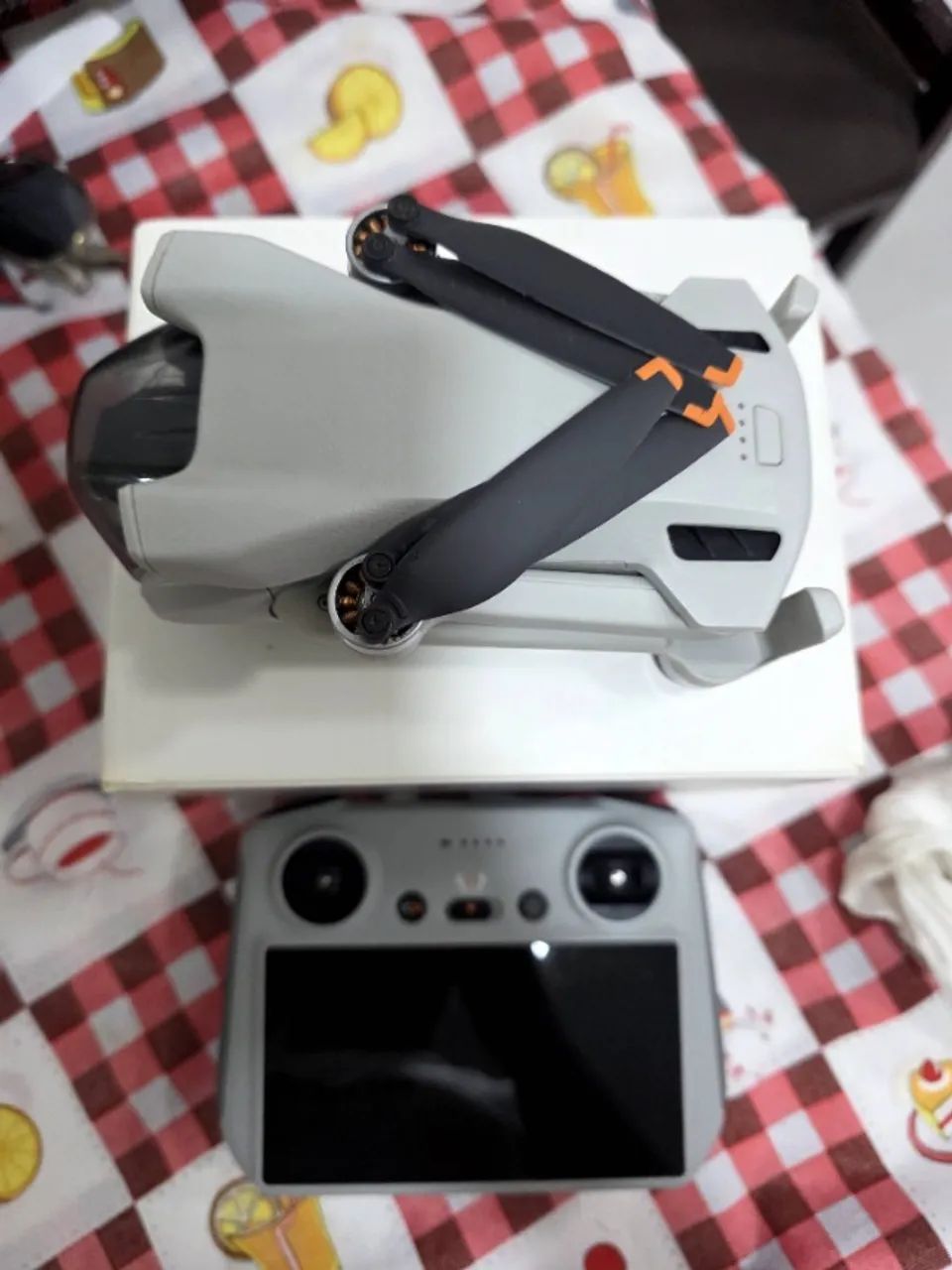 Drono dji mini 3 com tela 
