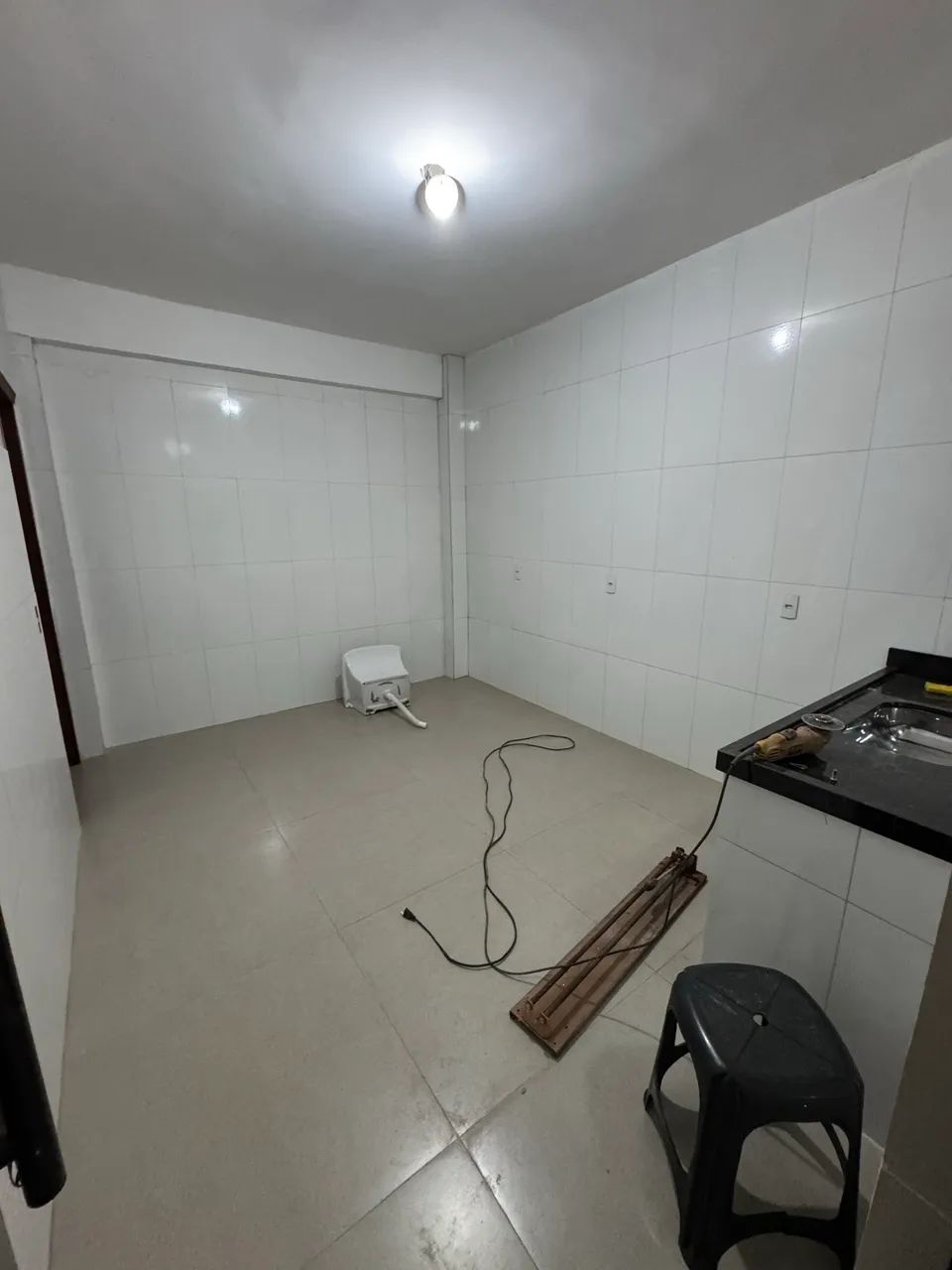 KIT NET- 2 cômodos e 1 banheiro  - Foto 3