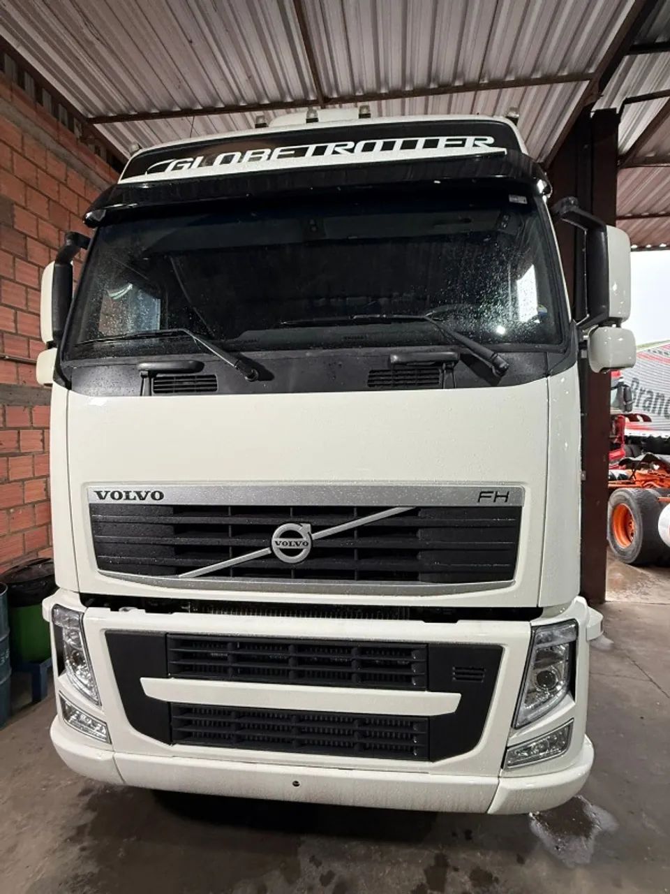 VOLVO FH 460 2014 6X2 GLOBETROTTER - Foto 2
