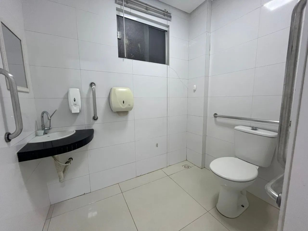 Sala Comercial à venda e aluguel em Chapecó - Foto 4