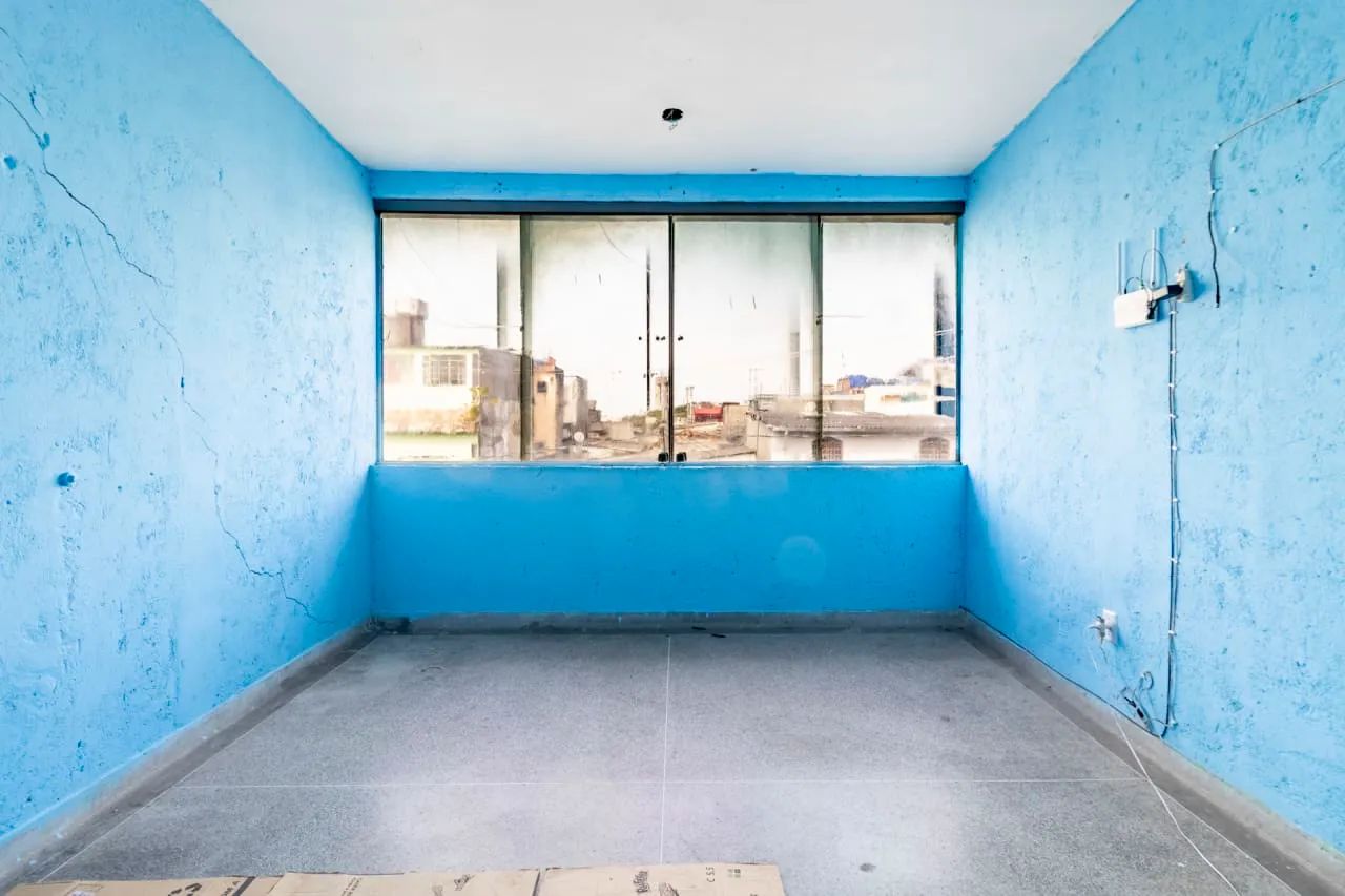Prédio comercial na Avenida Rio Mirivaí, 23 - sala 05  30 m²