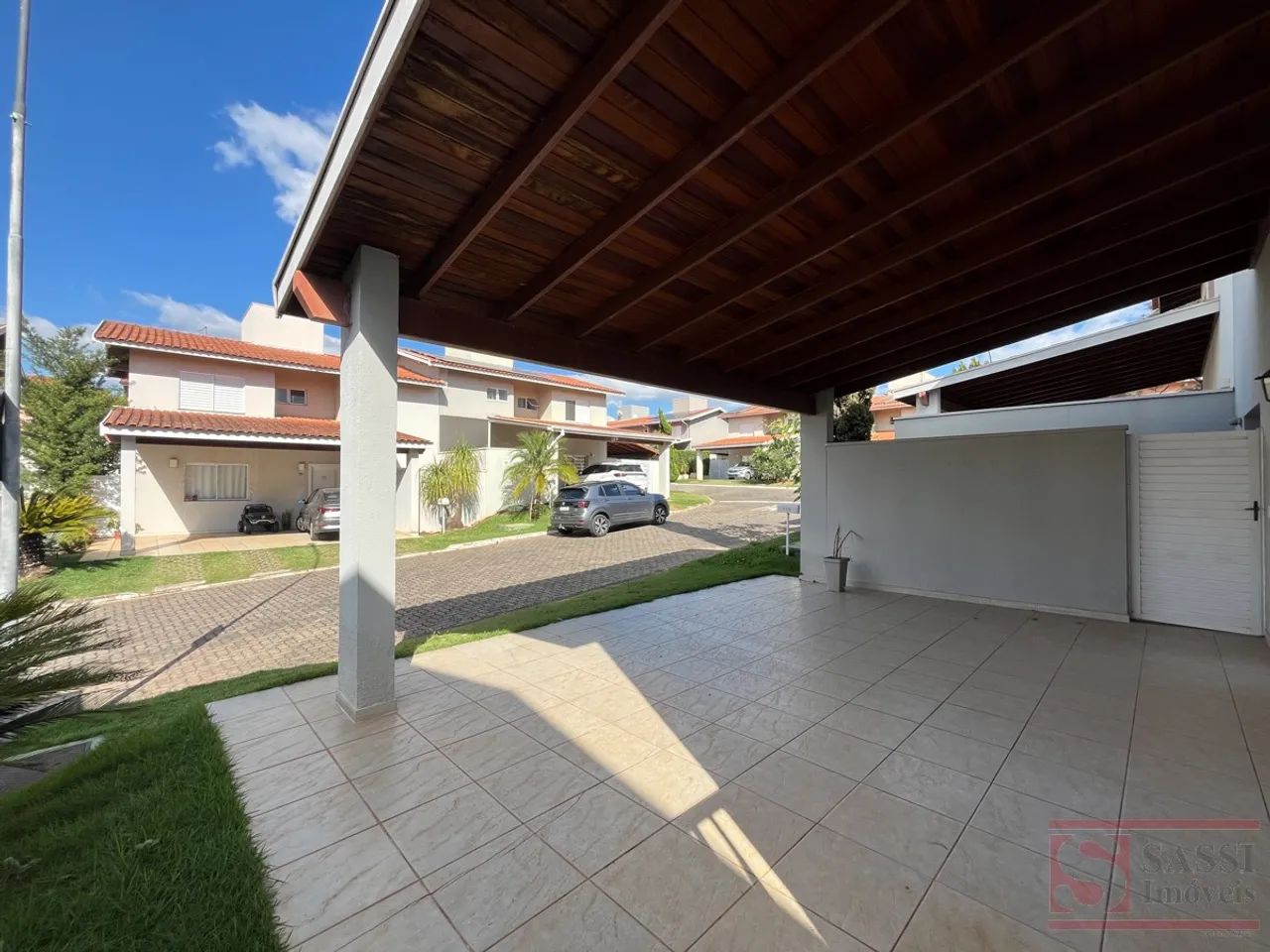 Casa em Condomínio em JARDIM ROSEIRA - Foto 2