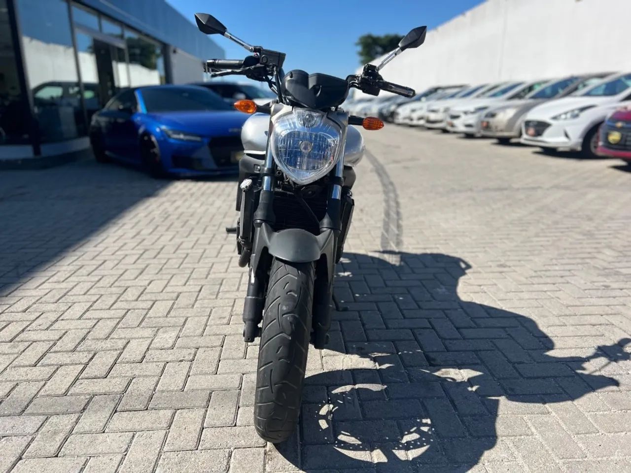 FZ6 N - Foto 2