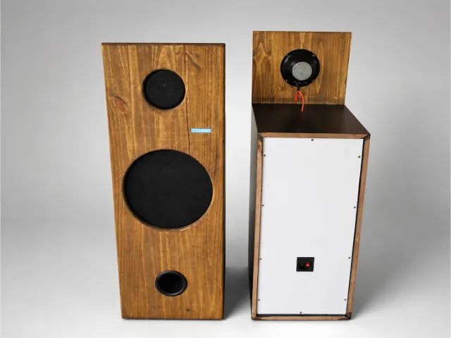 Caixas Torres Buffle Carbone, 12 Polegadas, 150 Watts, 8 Ohms, Novas - Foto 2