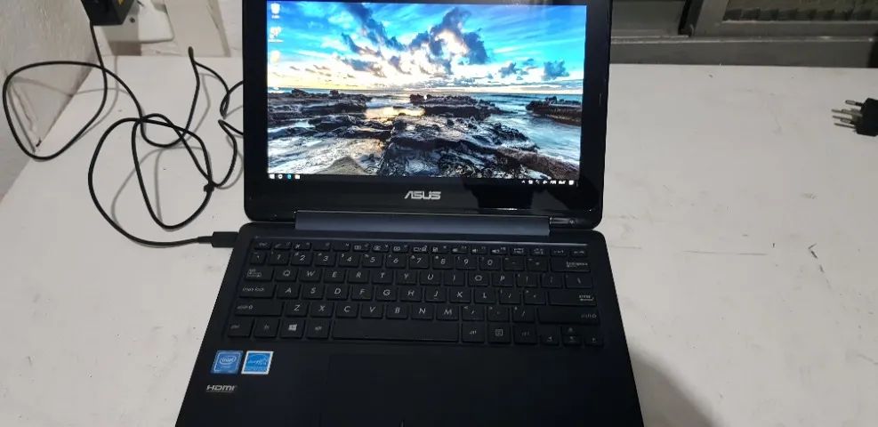 Netbook Asus model / TP200S