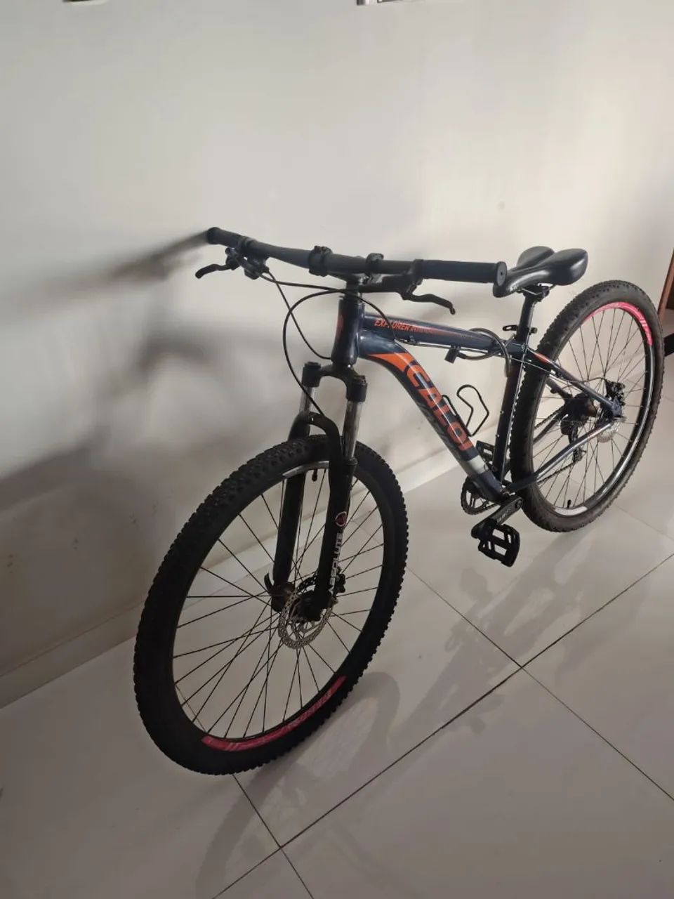 Portões e bicicleta  - Foto 4