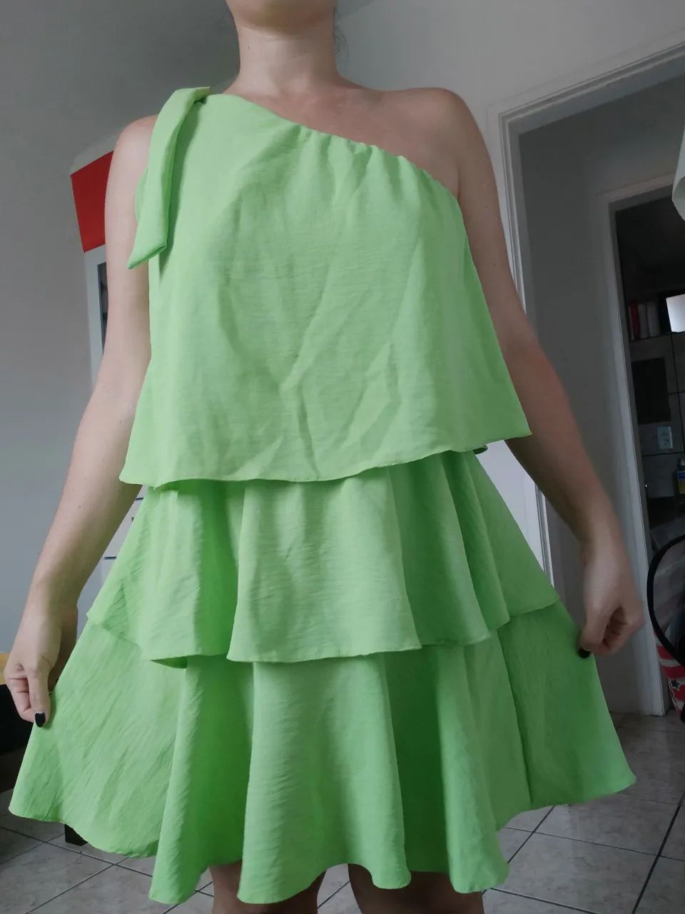 vestidos novo e semi novo 5 unidades  - Foto 3