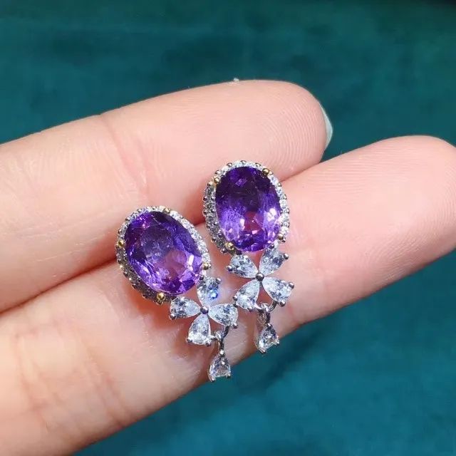 Lindo par de brincos feminino roxo - Foto 2