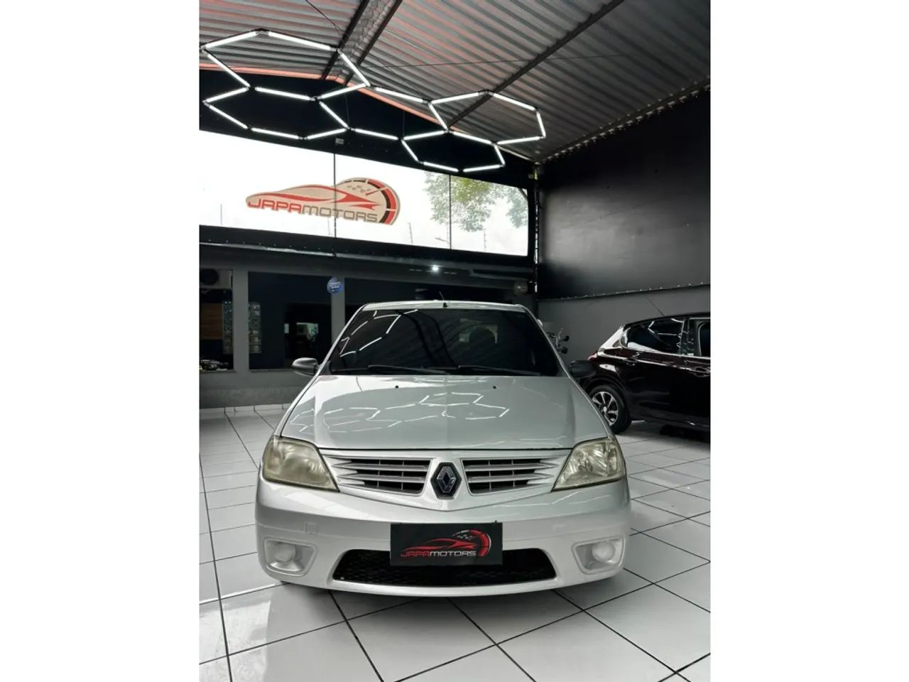 Renault Logan Expression Flex 1.0 12V 4P 2009 - Foto 2
