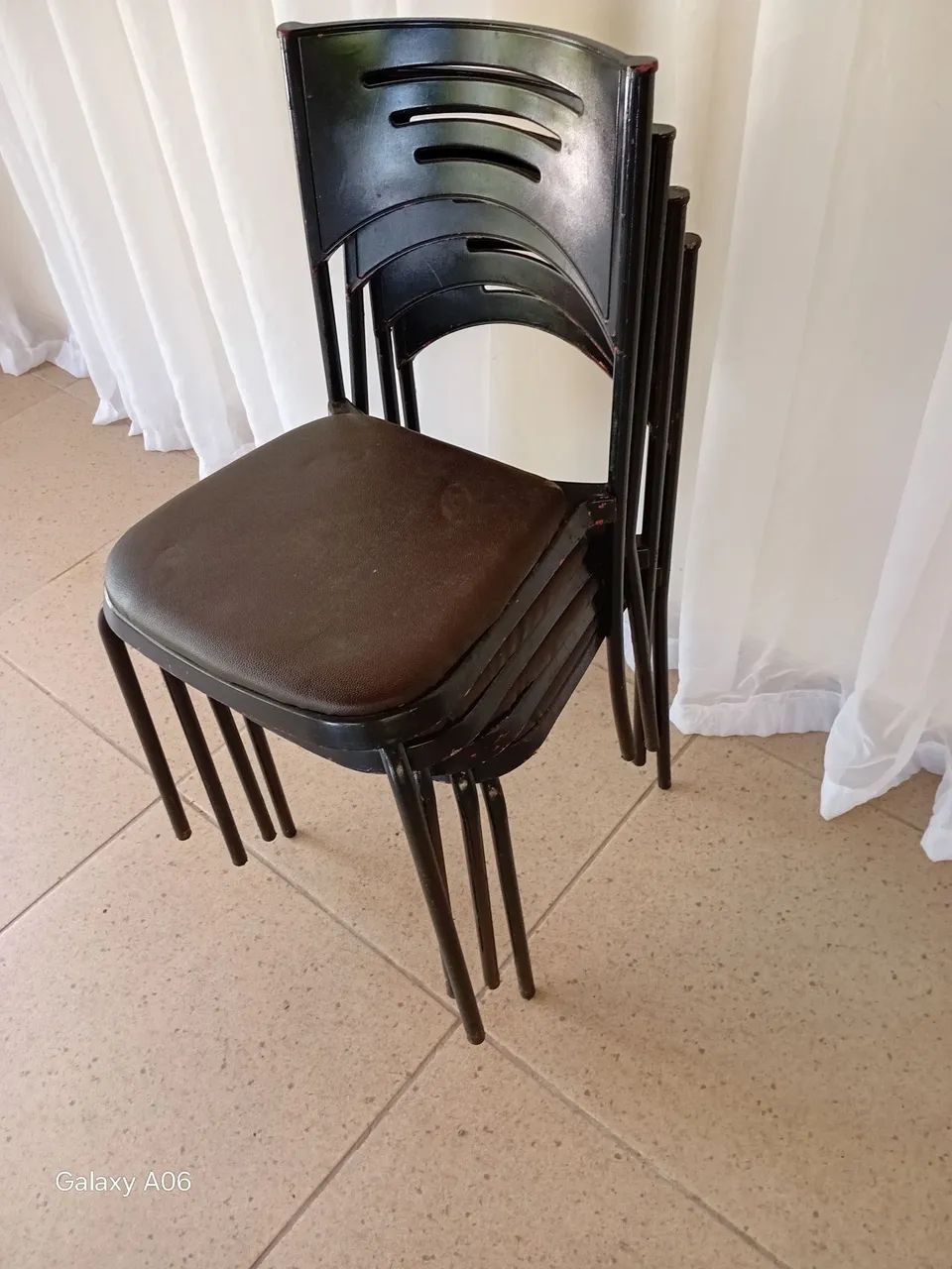 Cadeiras de ferro  - Foto 2