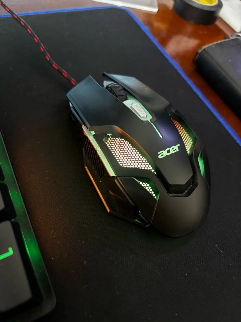 Kit teclado mecânico e mouse gamer