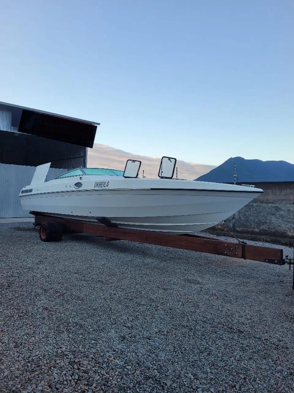 ? CHRIS-CRAFT 312 À VENDA - SOMENTE CASCO ?