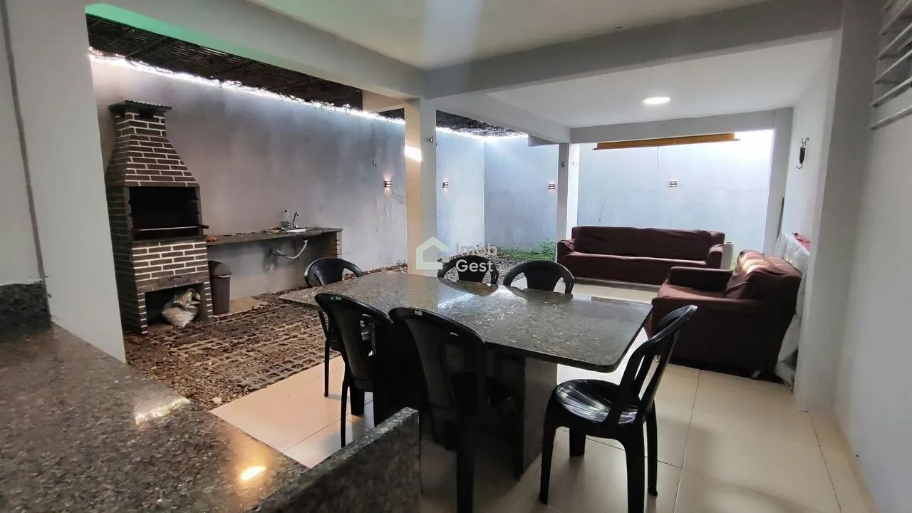 ALUGA SE CASA EM LAGOA NOVA