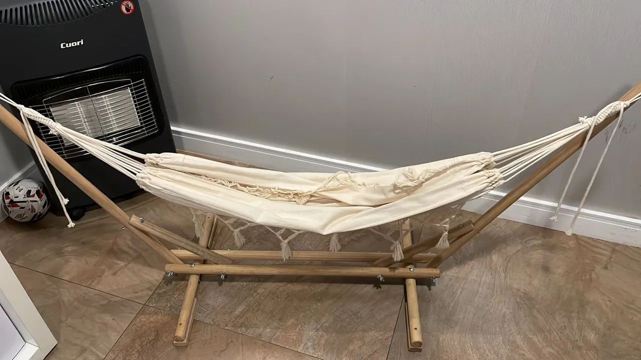 Rede com suporte para bebê 