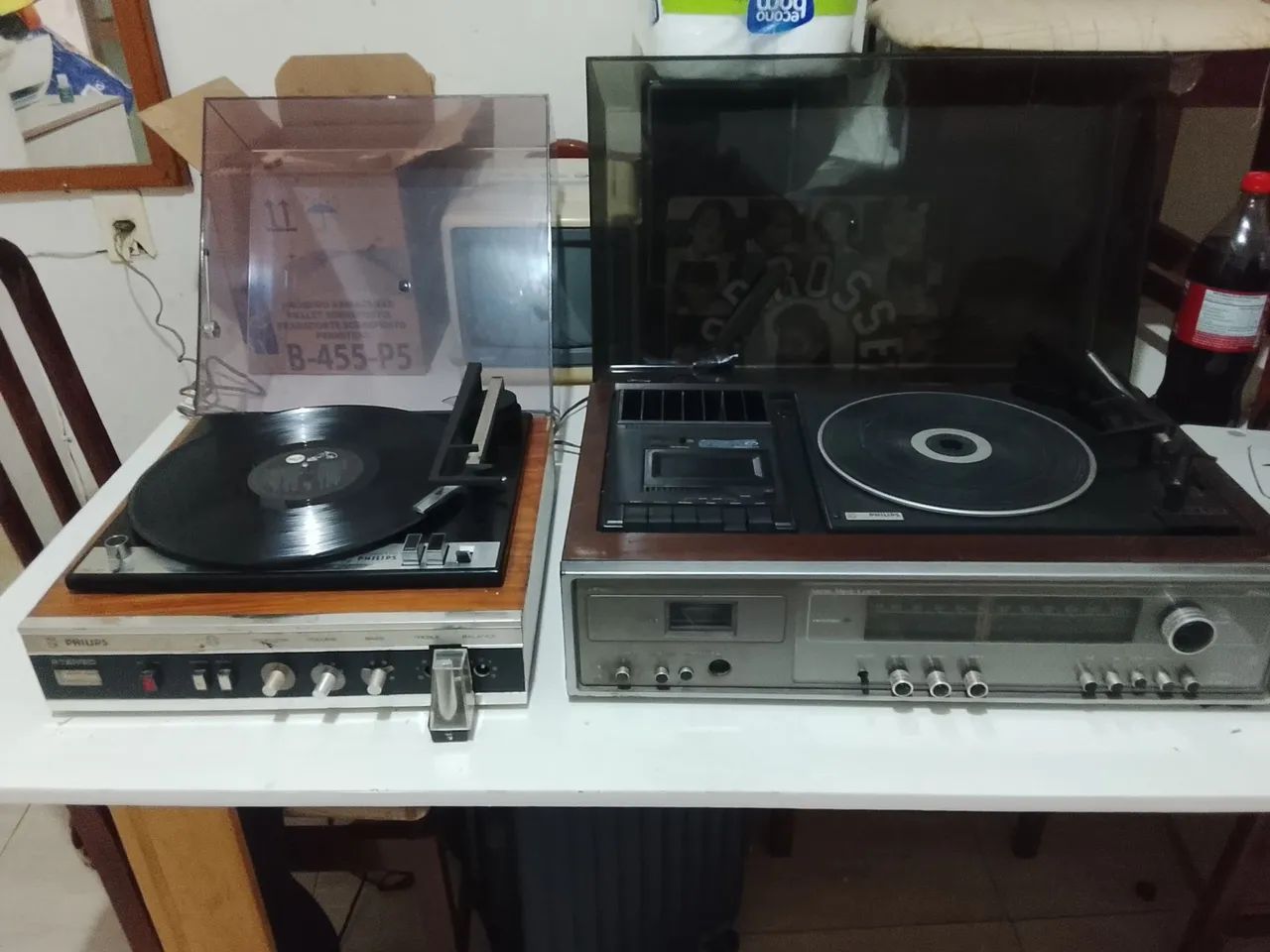  Lote 2 Rádio/vitrola Philips 