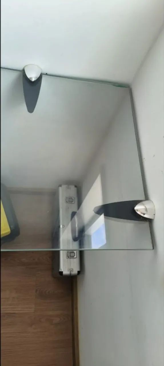 Mesa de vidro 250 reais  - Foto 3