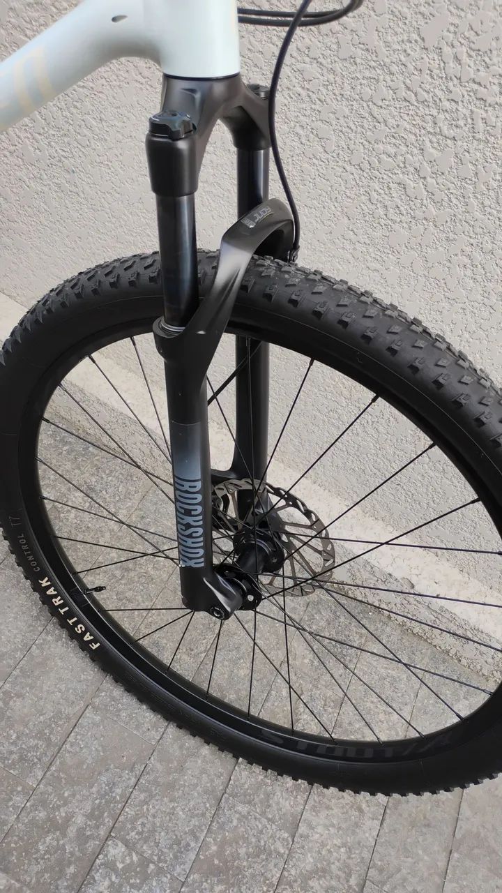 Bicicleta Specialized Chisel Tam L  - Foto 3