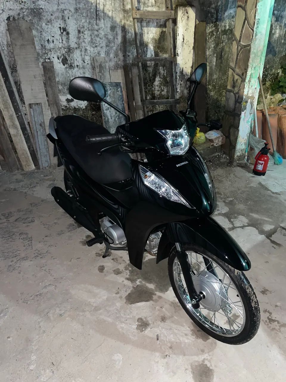 Biz ES 125 com 552km rodados - Foto 3