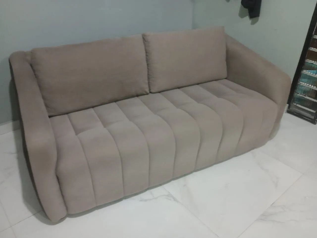 Vende-se um sofá  - Foto 2