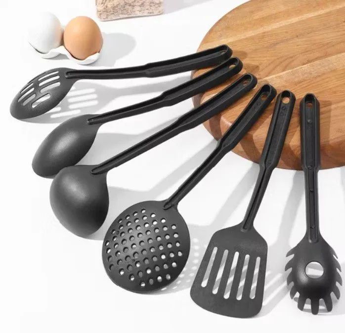Kit  6 Utensílios de Cozinha Preto 