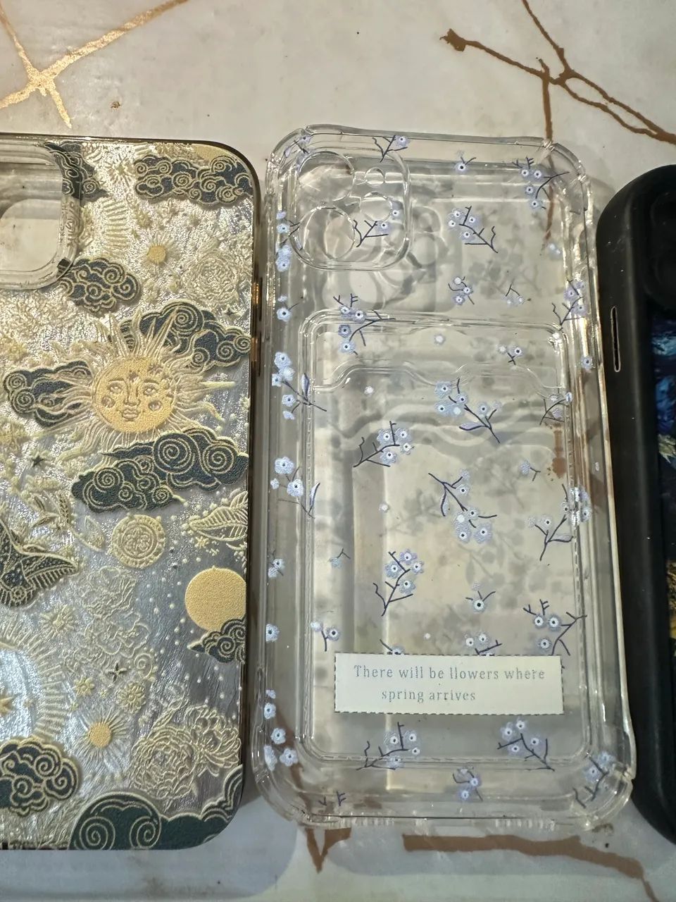 4 Capinhas IPhone 11 - Foto 2