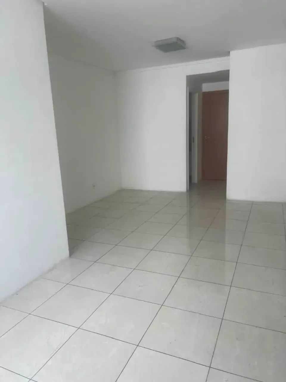 Apto numa rua tranquila e ventilada - Foto 5