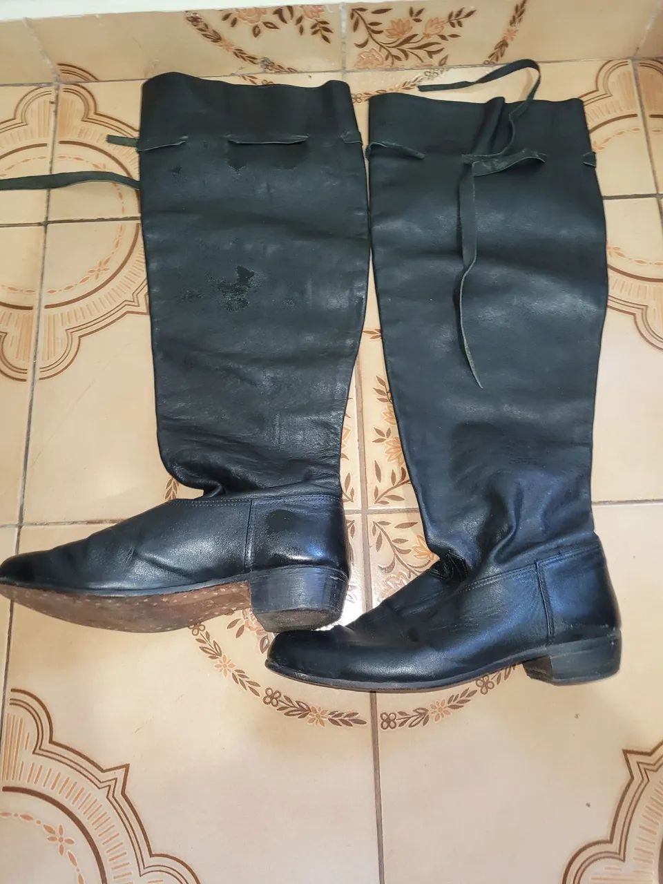 Botas masculinas - Foto 3