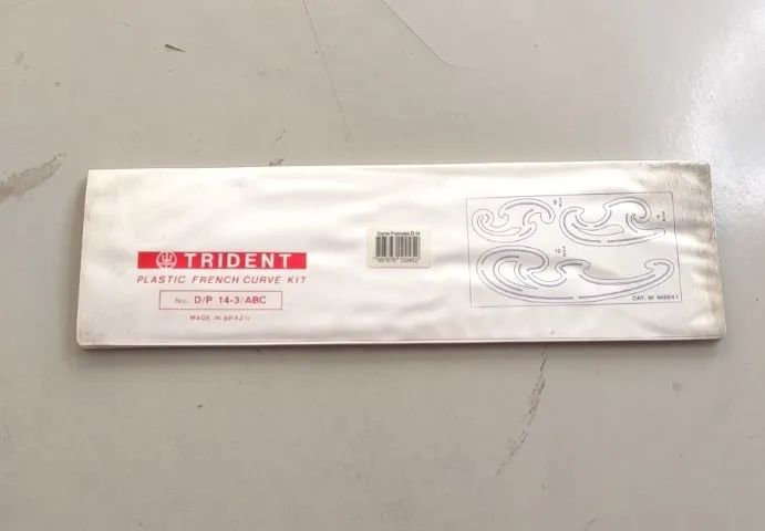 Kit de gabaritos da marca Trident para desenhos artísticos - Foto 4
