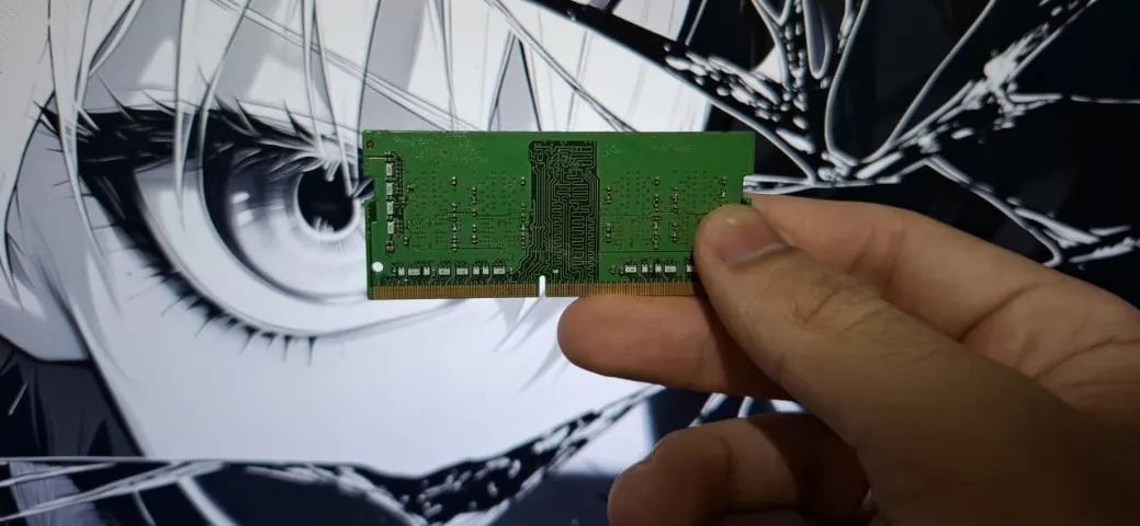 Memoria Ram DDR4 Notebook 4GB 3200MHZ - Foto 2