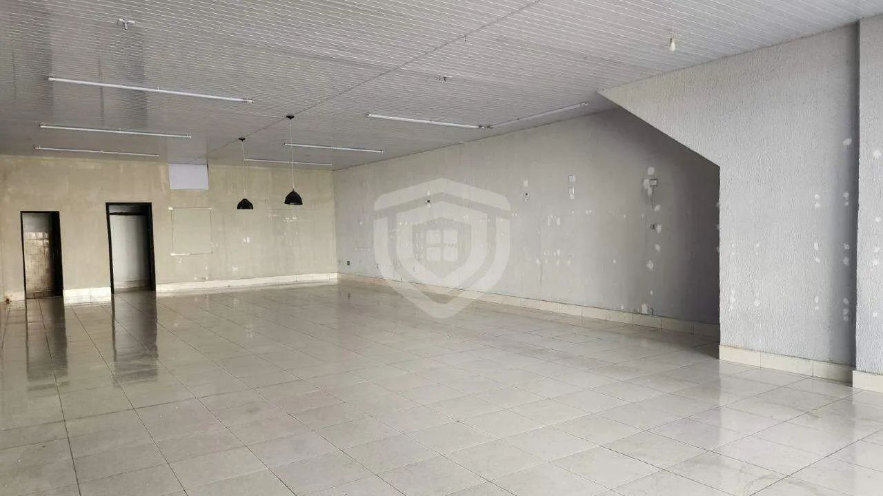 Salão Comercial para Locação com 2 banheiros e 200 m²  Centro | Bauru/SP