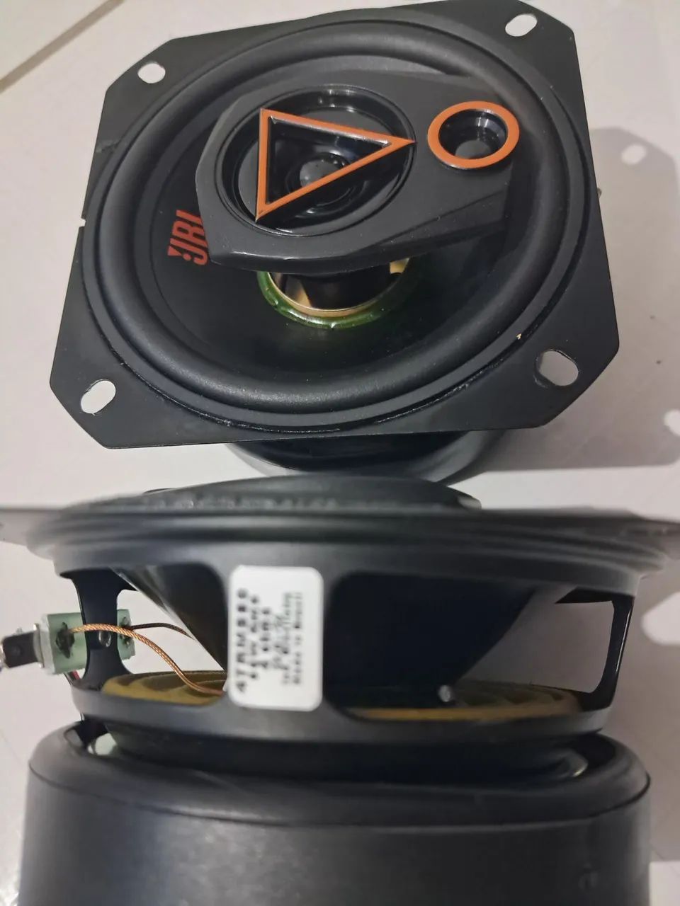 Alto falante jbl 4" quadriaxial  - Foto 4
