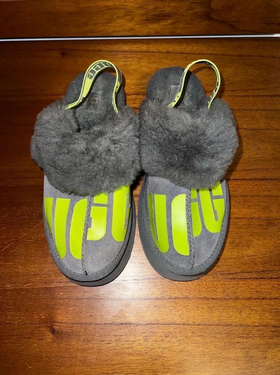 UGG Funkette Camurça Plataforma  - Foto 3