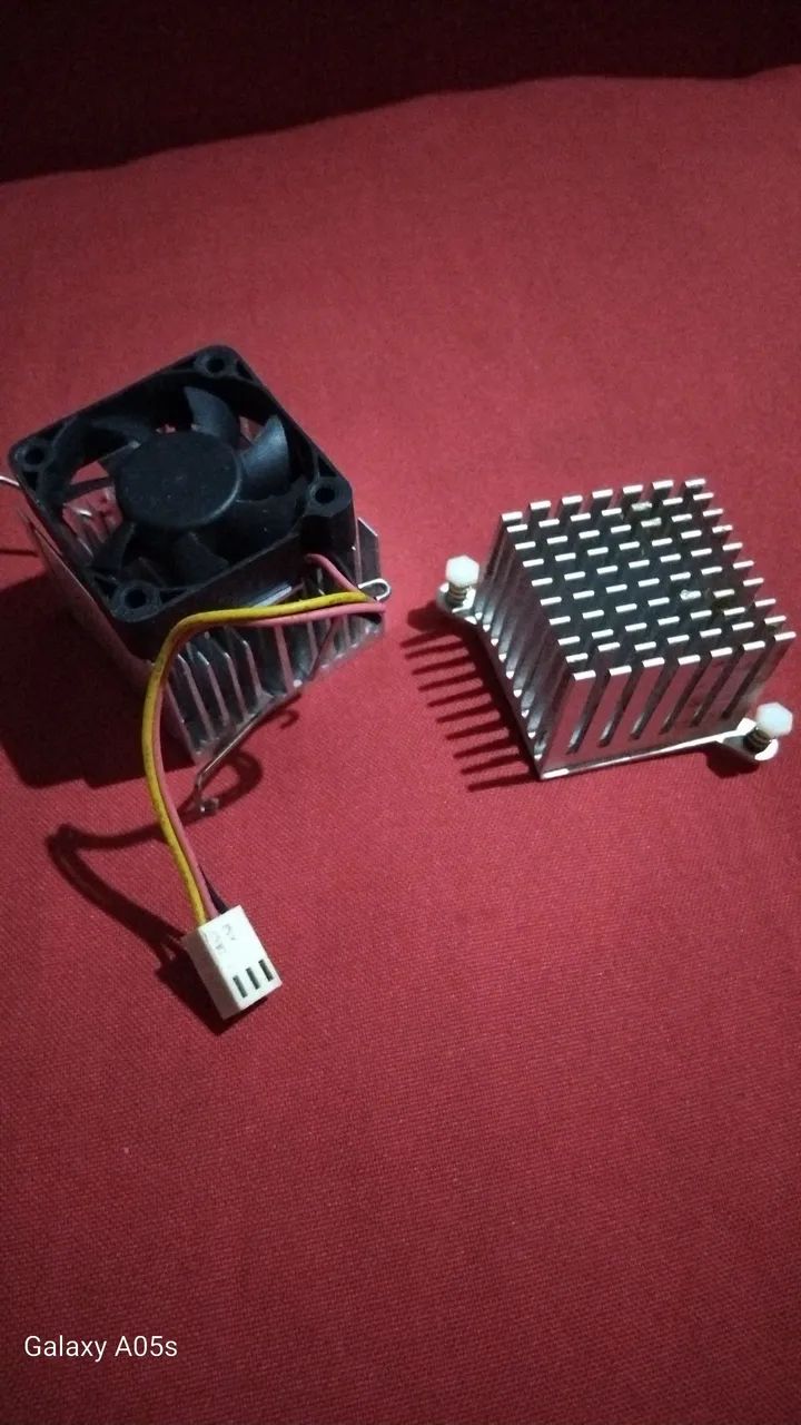 Dissipadores de calor para placas mãe com cpu bga