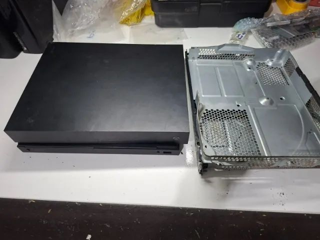 Carcaça Xbox one X - Foto 3