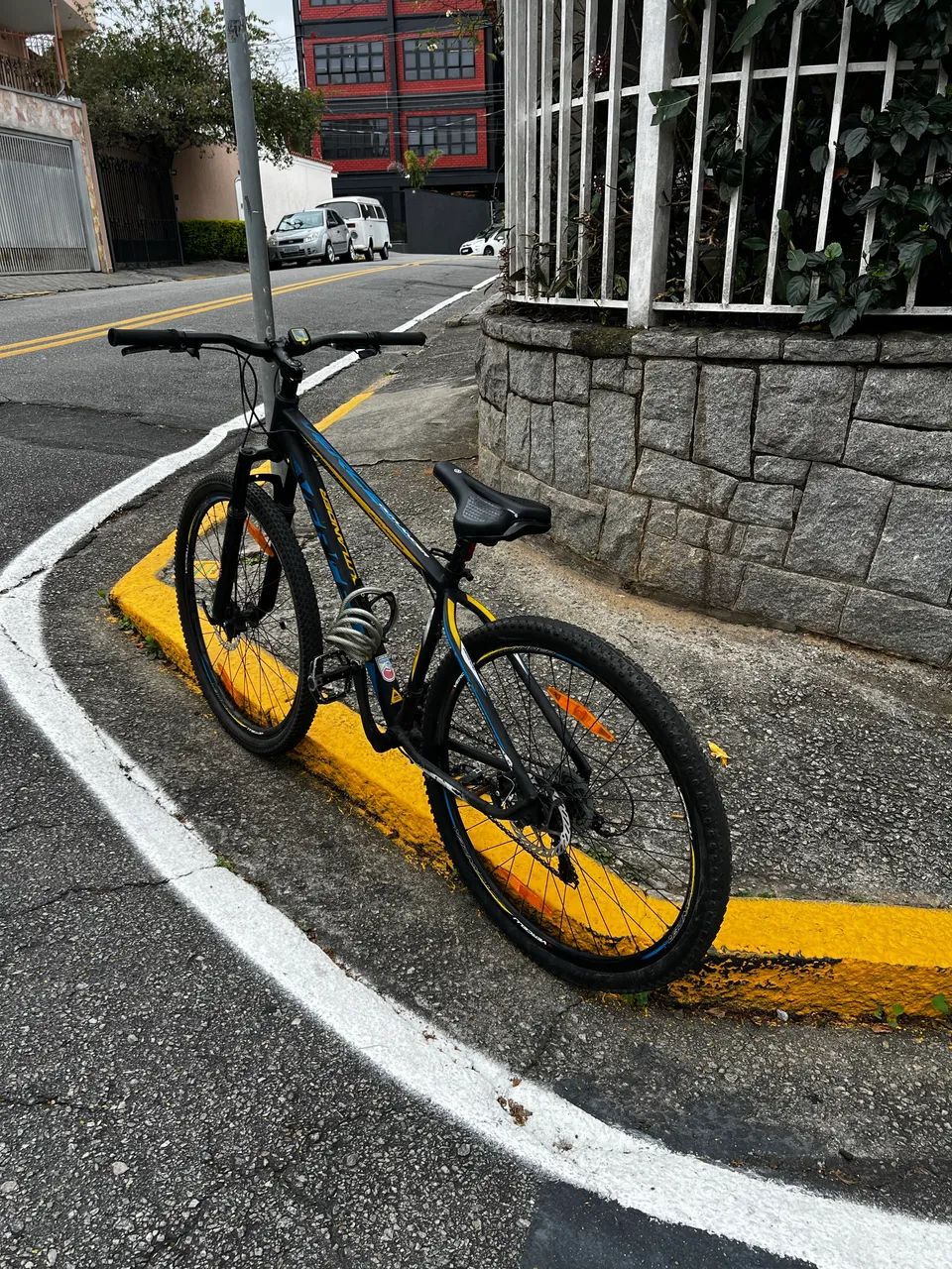 Bicicleta semi nova