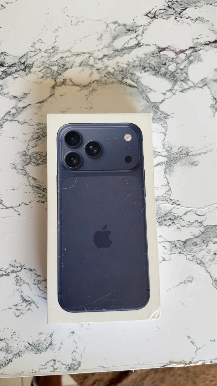 iPhone 17 pro max 256 novo