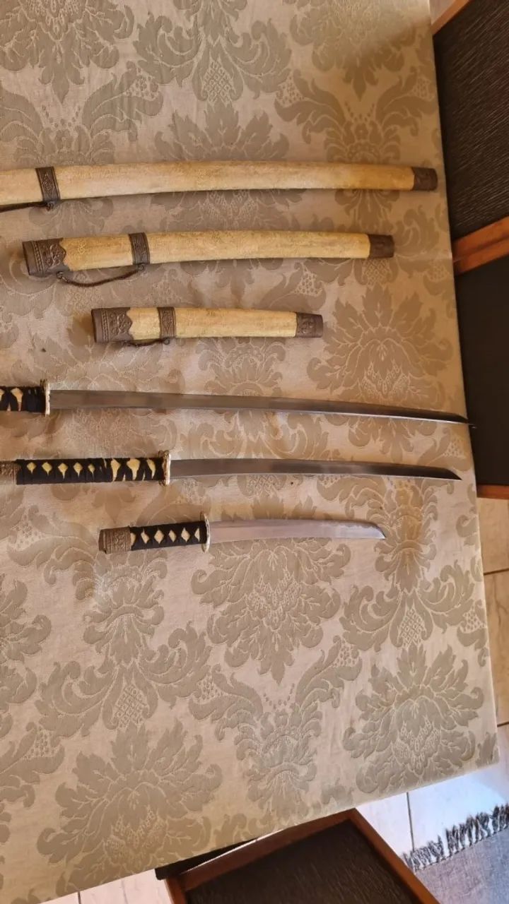 Kit 3 Espadas Samurai Decorativas