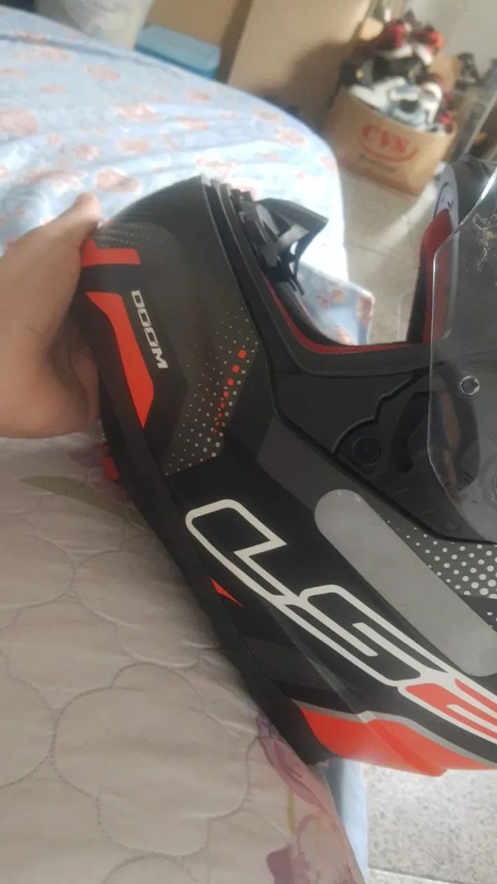Capacete 550$ - Foto 2