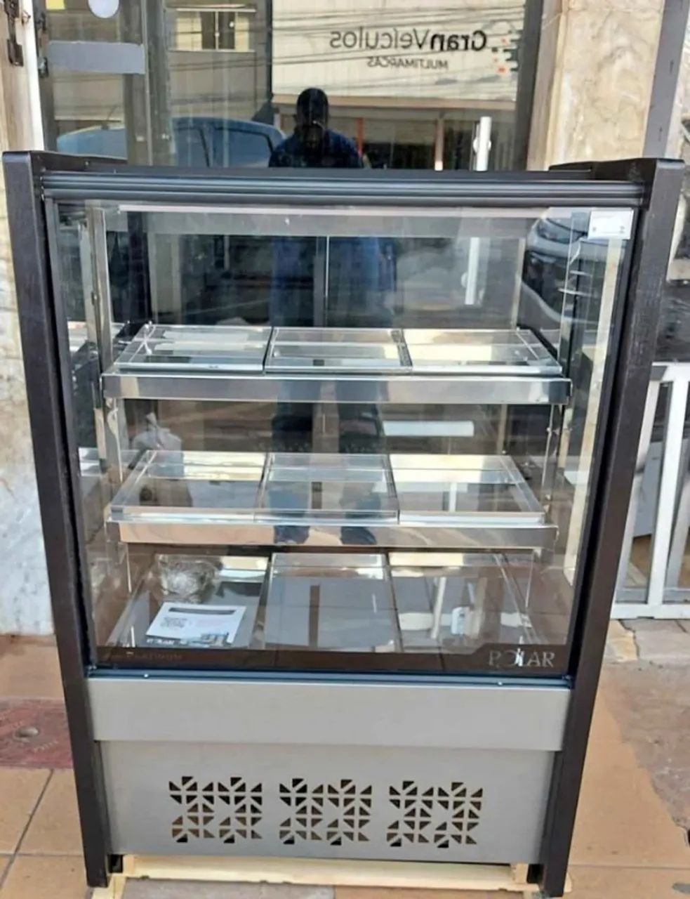 VITRINE ESTUFA POLAR 0.80CM NOVA 